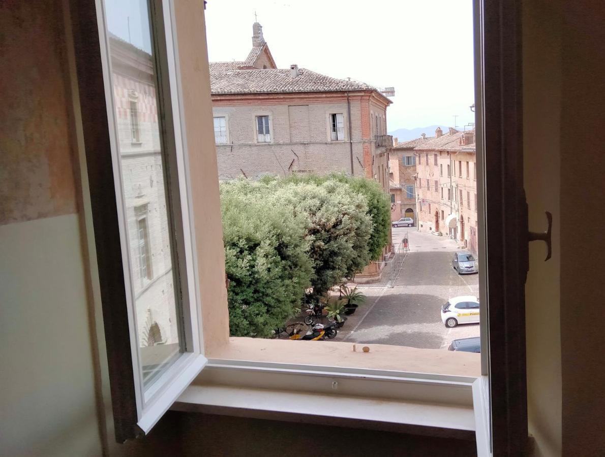 Attico Sulla Bouganville Corinaldo Exterior foto